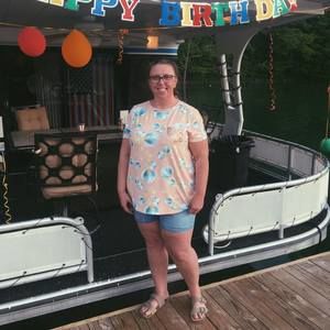 Meet your Posher, Karla